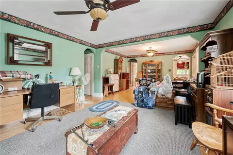 797 Elm St, Woonsocket, RI 02895 photo 16