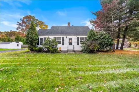 467 Forbes St, East Providence, RI 02915