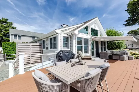 Exterior - 45 Juniper Ave, Warwick, RI 02886 photo 6 of 16
