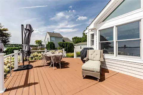 Exterior - 45 Juniper Ave, Warwick, RI 02886 photo 12 of 16