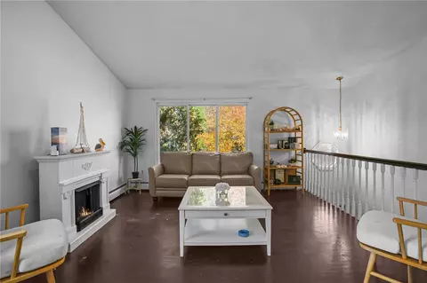 81 Fairhaven Ave, Warwick, RI 02889 photo 7