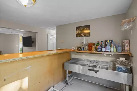 81 Fairhaven Ave, Warwick, RI 02889 photo 16