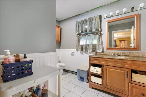 304 Getchell Ave, Woonsocket, RI 02895 photo 13