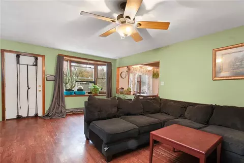 304 Getchell Ave, Woonsocket, RI 02895 photo 11