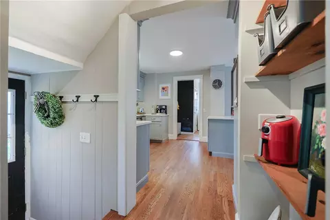 15 Burt St, Warwick, RI 02886 photo 24