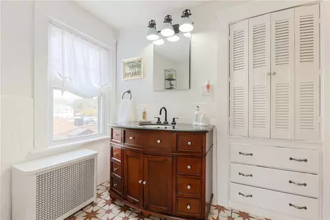 15 Burt St, Warwick, RI 02886 photo 41