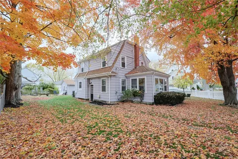 15 Burt St, Warwick, RI 02886 photo 46