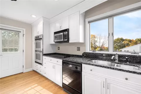 Kitchen - 23 Hillview Dr, Westerly, RI 02891 photo 5 of 5