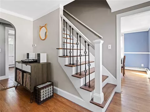 Entry Way - 110 Heath Ave, Warwick, RI 02888 photo 1 of 1