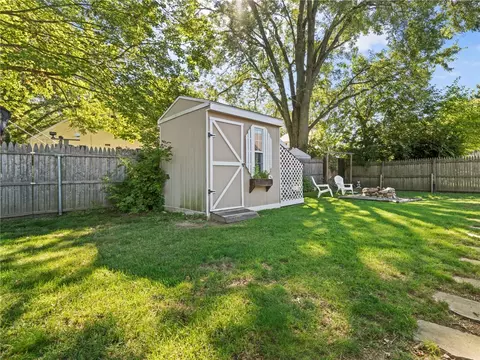 Exterior - 110 Heath Ave, Warwick, RI 02888 photo 10 of 11
