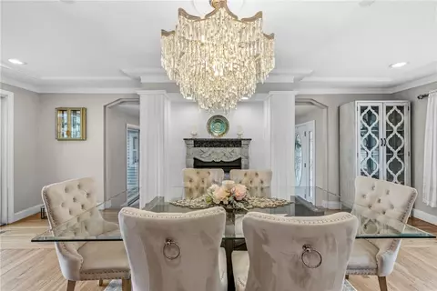 Dining - 21 Crestwood Rd, Warwick, RI 02886 photo 2 of 2