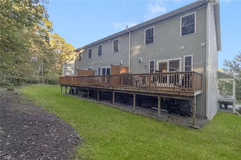 Exterior - 1209 Centerville Rd #2, Warwick, RI 02886 photo 6 of 13