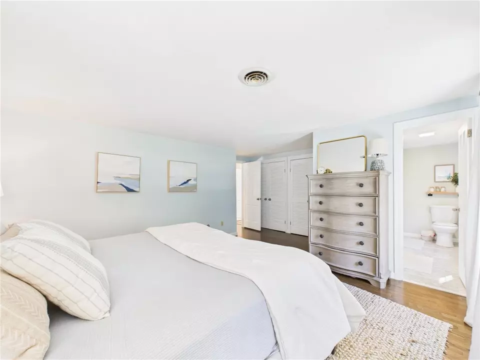 Bedroom - 75 Bow St, East Greenwich, RI 02818 photo 9 of 11