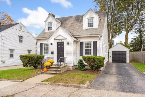 168 W Forest Ave, Pawtucket, RI 02860