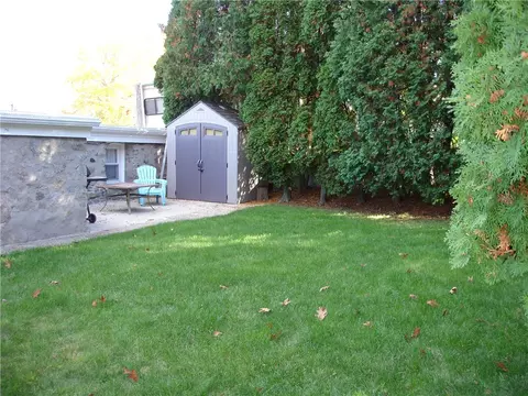 Exterior - 191 Fairfield Ave, Woonsocket, RI 02895 photo 2 of 6