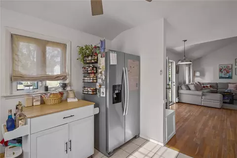 96 Glenbrook Rd, Warwick, RI 02889 photo 20