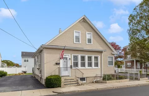 210 Crescent Ave, Cranston, RI 02910