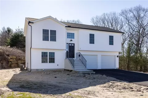 6 Johns Cir, Sterling, CT 06377