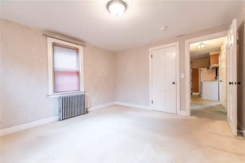 Bedroom - 67 Brewster Dr, Warwick, RI 02889 photo 4 of 10