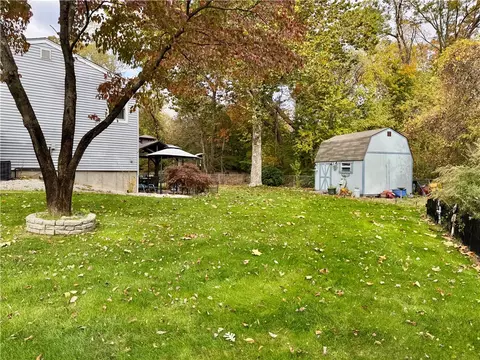 Exterior - 2 Jambray Ave, Warwick, RI 02886 photo 4 of 5