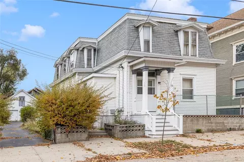 184 Pleasant St, Providence, RI 02906