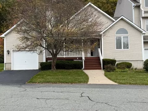 202 River Farms Dr #202, West Warwick, RI 02893