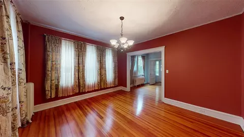341 Blackstone St, Woonsocket, RI 02895 photo 8