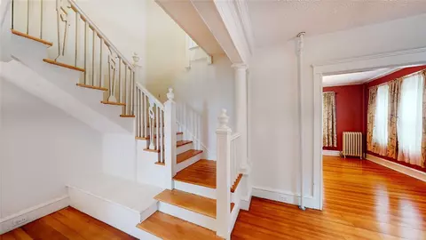 341 Blackstone St, Woonsocket, RI 02895 photo 4
