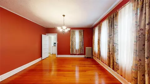 341 Blackstone St, Woonsocket, RI 02895 photo 7