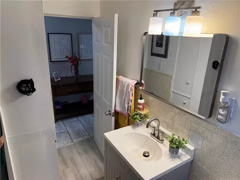Bath - 595 Main St, Woonsocket, RI 02895 photo 2 of 4