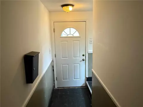 Entry Way - 595 Main St, Woonsocket, RI 02895 photo 1 of 5