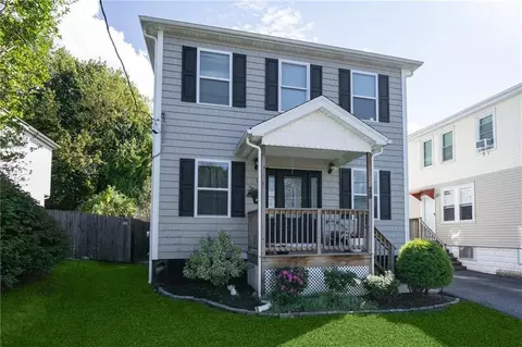 28 Mink Rd, Providence, RI 02908