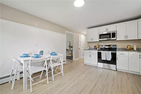 25 Pimental Dr, Seekonk, MA 02771