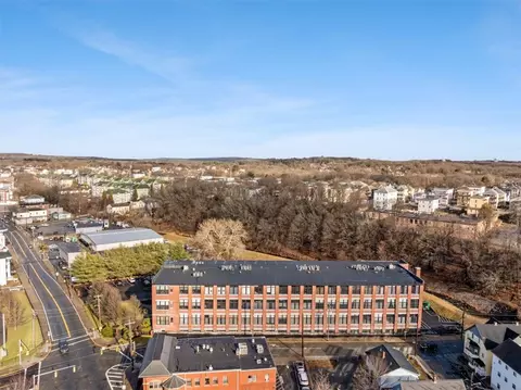 View/Area - 685 Social St #215, Woonsocket, RI 02895 photo 5 of 7