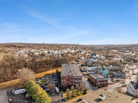 View/Area - 685 Social St #215, Woonsocket, RI 02895 photo 3 of 7