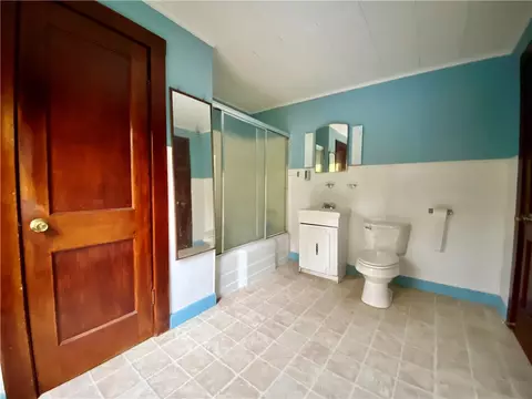 Bath - 517 Fairmount St, Woonsocket, RI 02895 photo 2 of 3