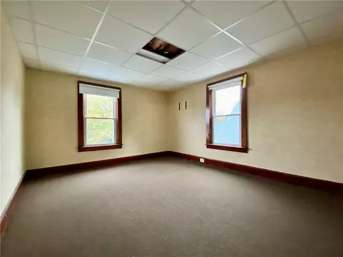 Bedroom - 517 Fairmount St, Woonsocket, RI 02895 photo 3 of 13