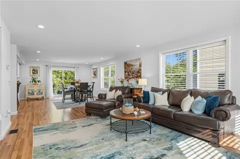 21 Wuddall Ave, Warwick, RI 02889 photo 13