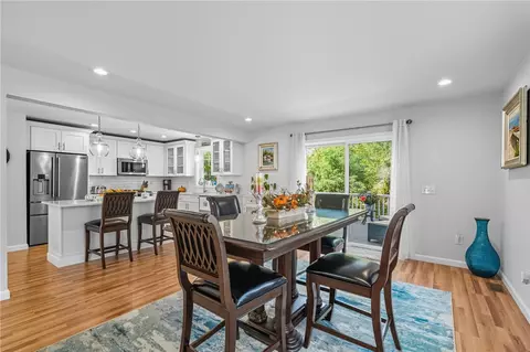 21 Wuddall Ave, Warwick, RI 02889 photo 11
