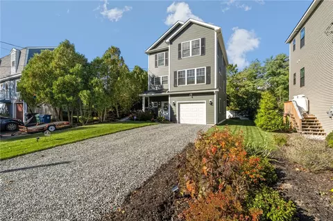 21 Wuddall Ave, Warwick, RI 02889 photo 2