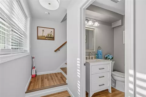 21 Wuddall Ave, Warwick, RI 02889 photo 20