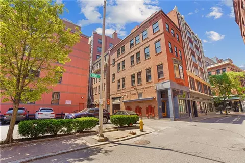 93 Eddy St, Providence, RI 02903