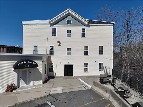 Exterior - 148 Bernon St #26, Woonsocket, RI 02895 photo 3 of 4