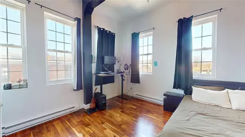 Bedroom - 148 Bernon St #26, Woonsocket, RI 02895 photo 1 of 5