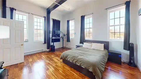 Bedroom - 148 Bernon St #26, Woonsocket, RI 02895 photo 4 of 5