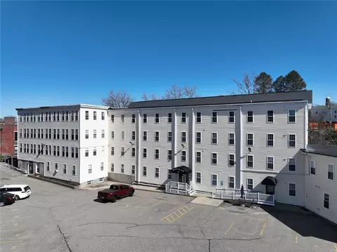148 Bernon St #26, Woonsocket, RI 02895