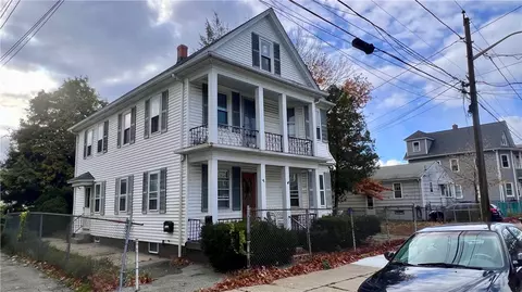 36 Moorefield St, Providence, RI 02909
