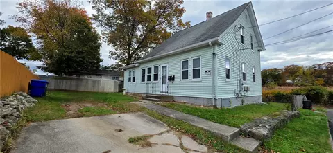 40 Grover St, North Providence, RI 02911