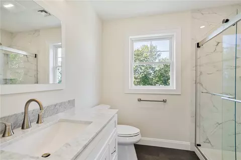 Bath - 345 Point Ave, Warwick, RI 02889 photo 2 of 2
