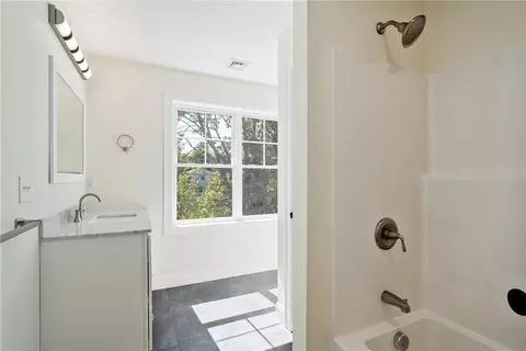 Bath - 345 Point Ave, Warwick, RI 02889 photo 1 of 2